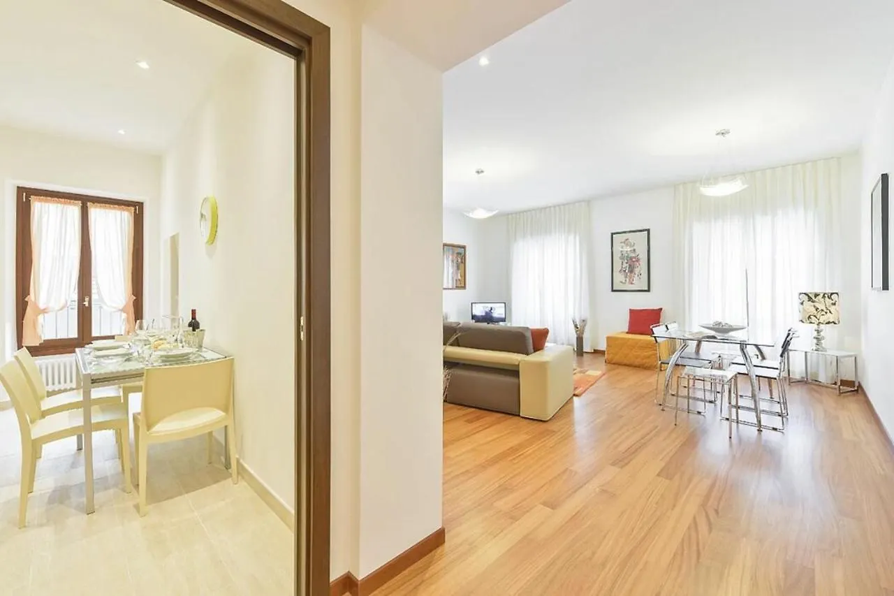 Apartment Palazzo Anselmi By Halldis Florence