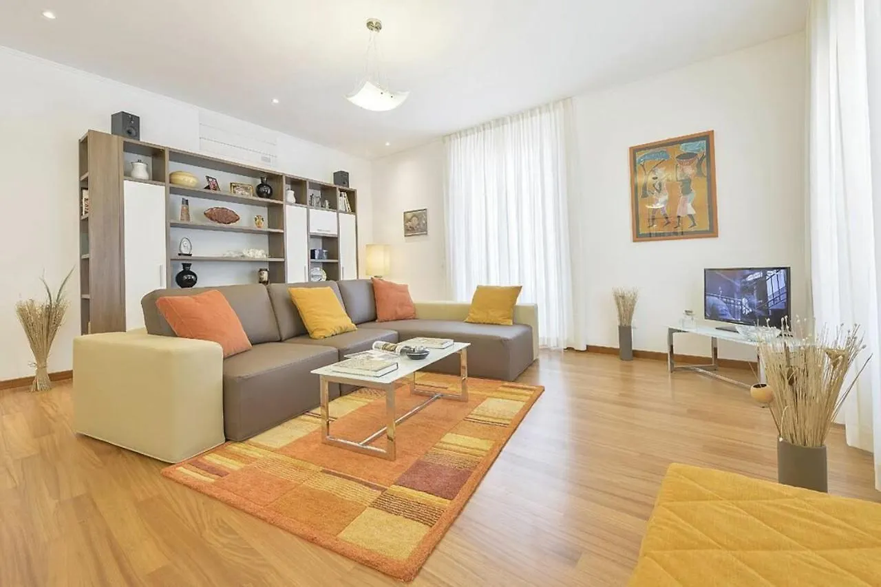 Appartamento Palazzo Anselmi Firenze 0*,  Italia