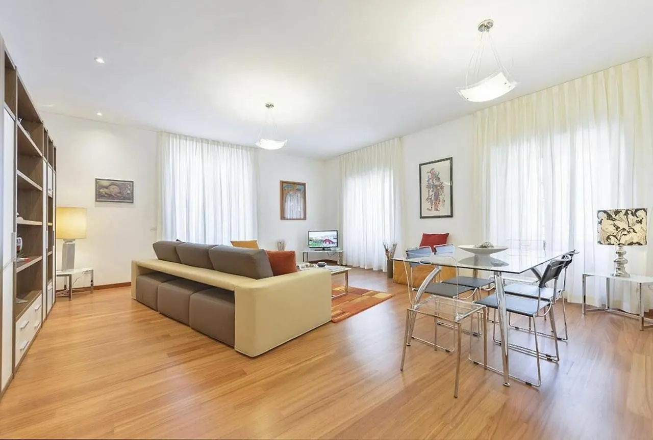 Appartamento Palazzo Anselmi Firenze