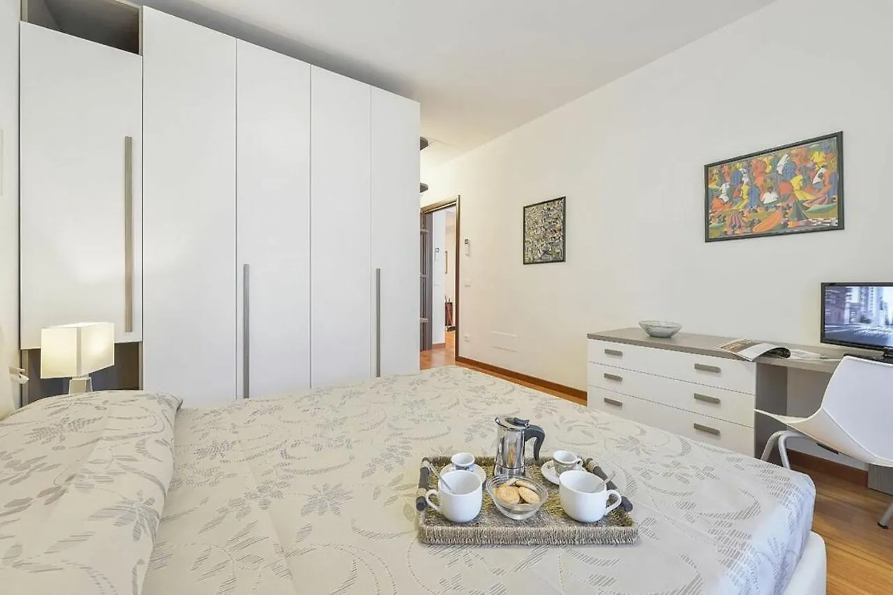Appartamento Palazzo Anselmi Firenze Italia