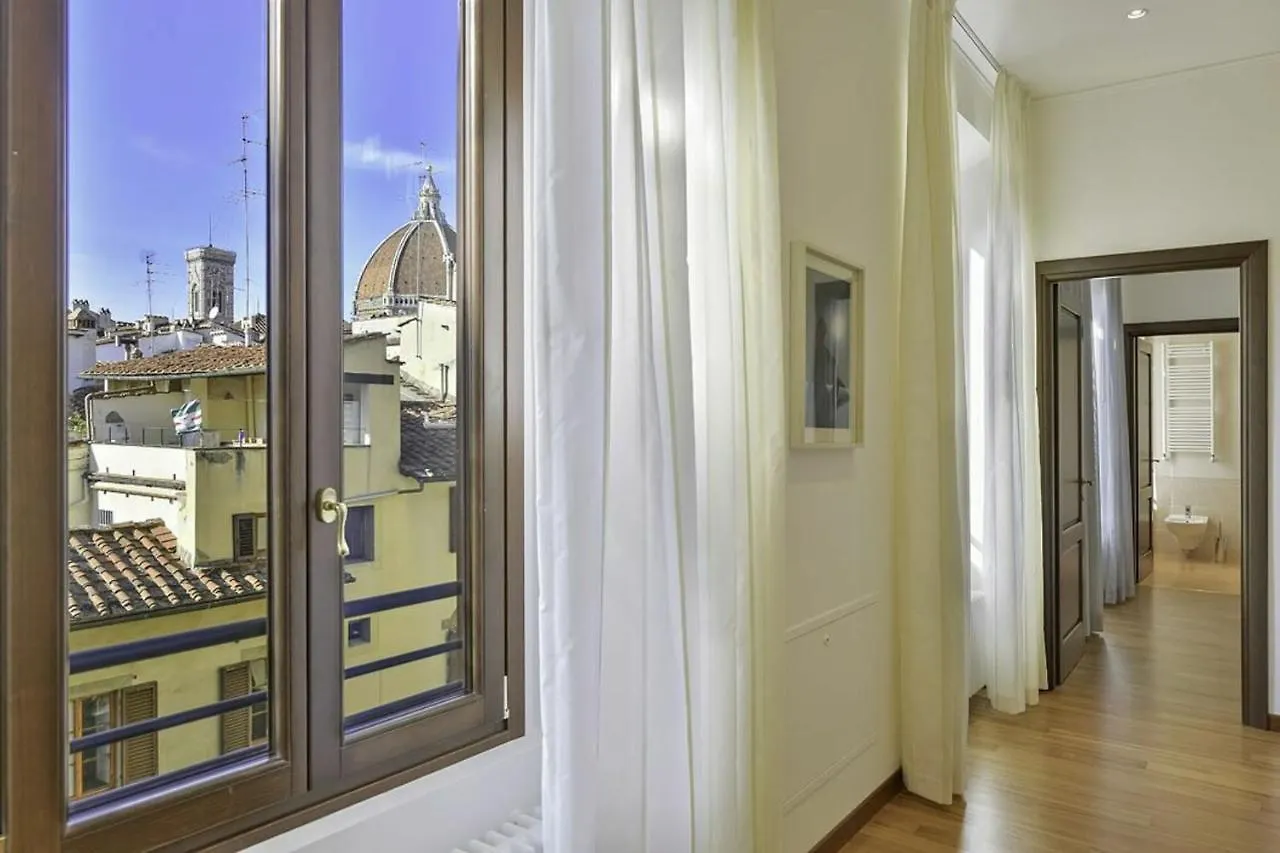 Appartamento Palazzo Anselmi Firenze Italia