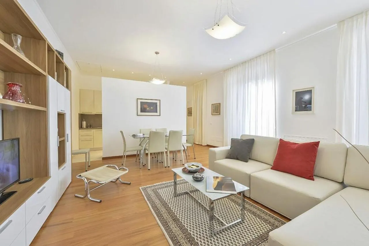 Appartamento Palazzo Anselmi Firenze 0*,  Italia