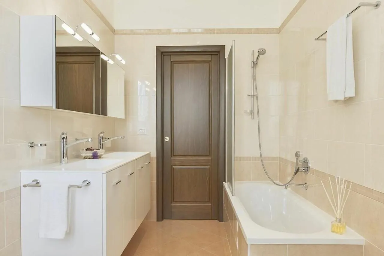 Appartamento Palazzo Anselmi Firenze
