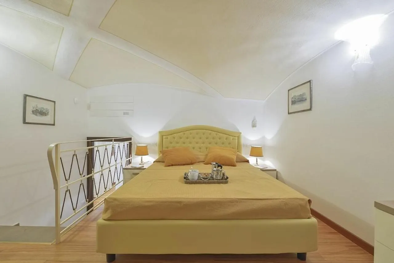 Appartamento Palazzo Anselmi Firenze Italia