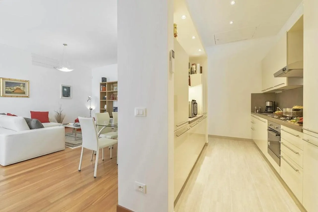 דירה פירנצה Palazzo Anselmi By Halldis